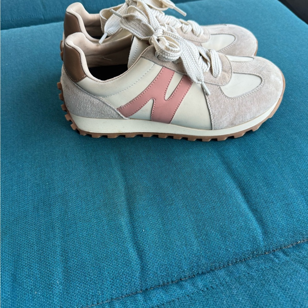 Casual Women's Beige & Pink Retro Runner Sneakers Dr .Scholls size 9 - Picture 4 of 11